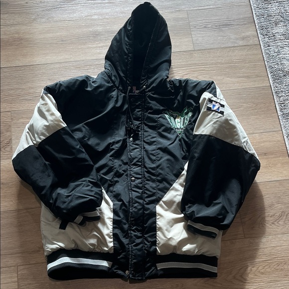 Vintage and Rare Philadelphia Eagles LOGO 7 Black and Gray Jacket - Picture 2 of 12